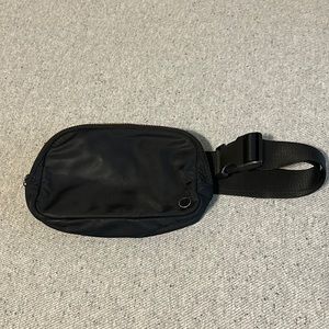 Lululemon belt bag